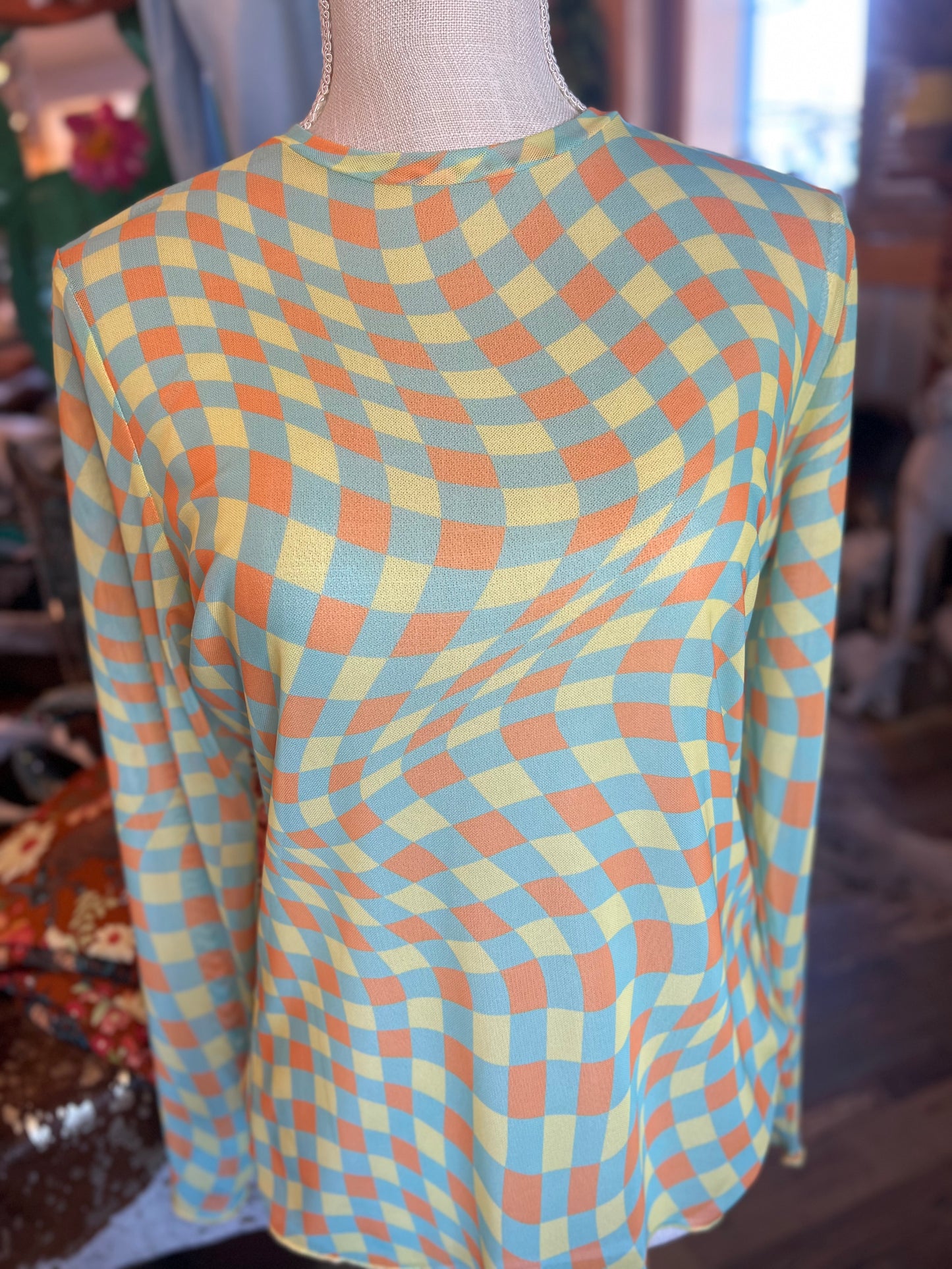 LS Checkerboard Mesh Top