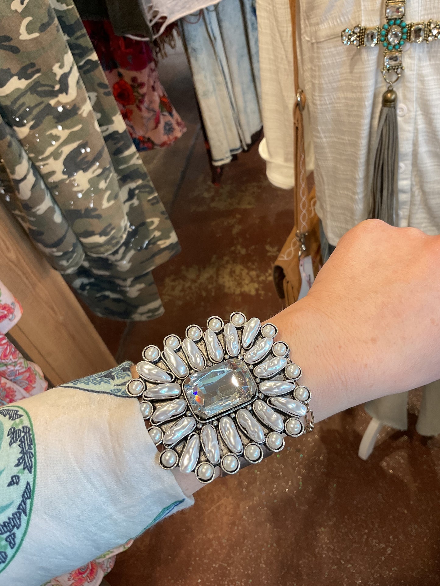 Large Cuff Pearls