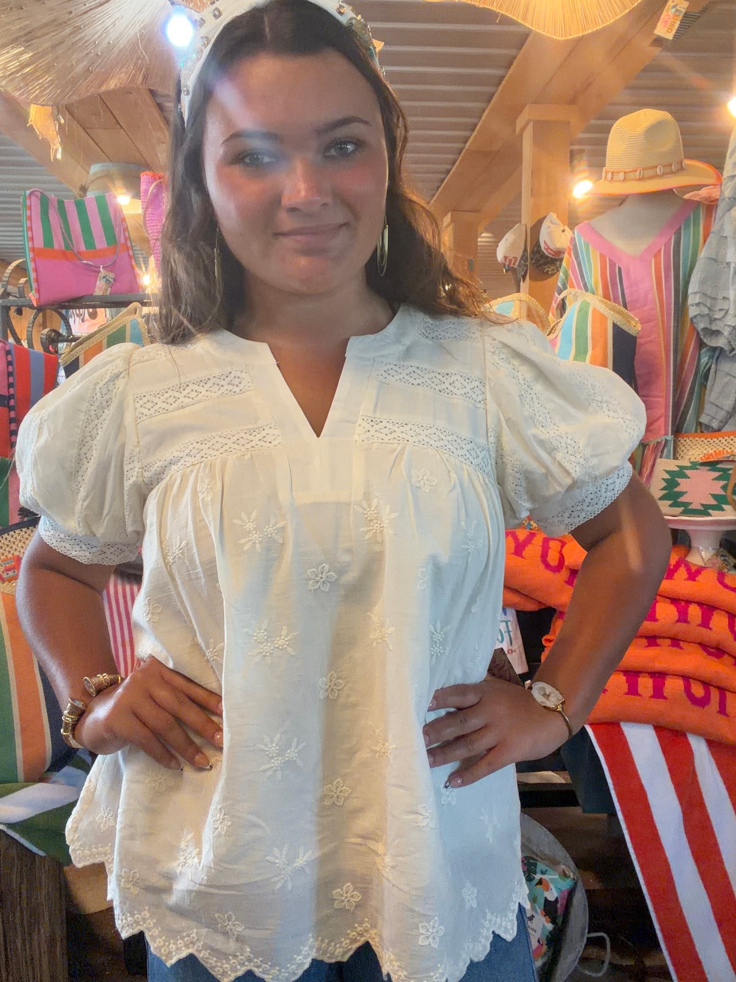 Natural Bubble Sleeveless Embroid Top