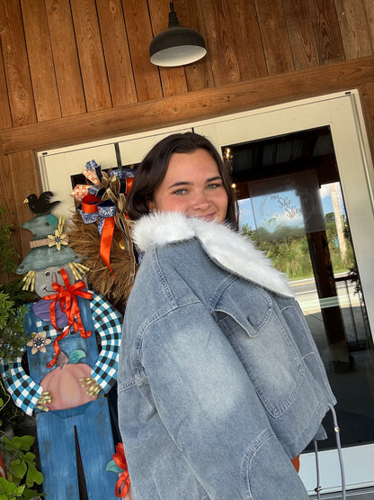 Light Denim (Fur Collar) Jacket