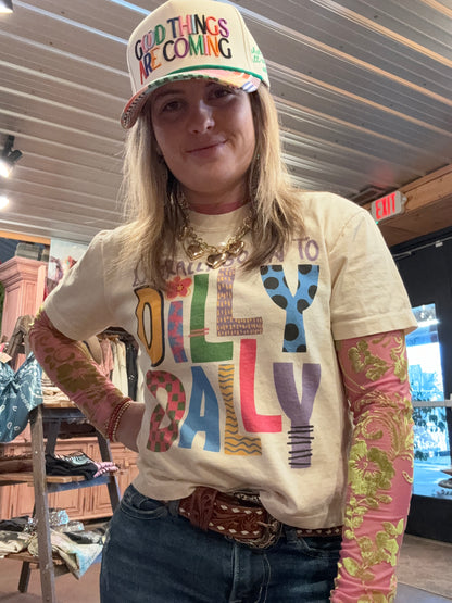 Dilly Dally Tee