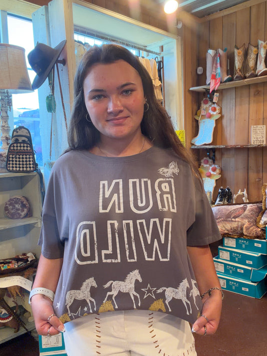 Wild & Free Horse Oversize Graphic Tee